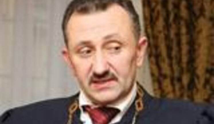 БЕГЛЫЙ СУДЬЯ ЗВАРЫЧ: "В УКРАИНЕ НЕТ НИ ОДНОГО СУДЬИ, КОТОРЫЙ БЫ ХОТЬ РАЗ В ЖИЗНИ НЕ ВЗЯЛ ВЗЯТКУ..."