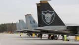 Американські винищувачі F-15 прибули до Польщі. ФОТОрепортаж