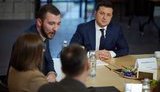 "Гордон аж из штанов выбрасывается ... Позорище!", - Зеленський відповів критикам на своє балотування на другий термін. ВIДЕО
