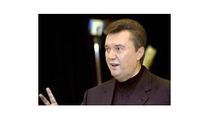 Янукович извинился перед ветераном