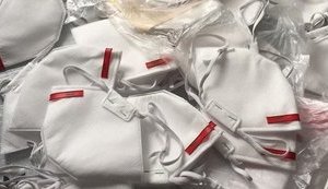 Респіраторні маски вивезли до Іспанії по 1,2 грн за штуку, зараз ціна такої маски близько 150-200 грн, - глава ДПСУ Дейнеко