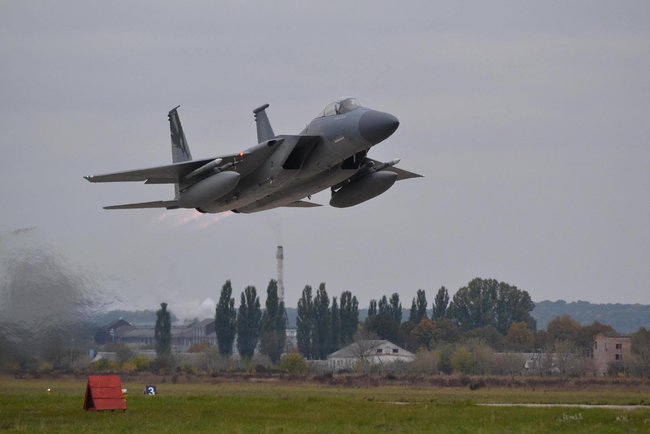 Clear Sky-2018 drills: pilots practiced airstrikes, interception 03