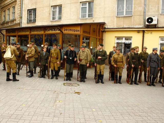 упа львов