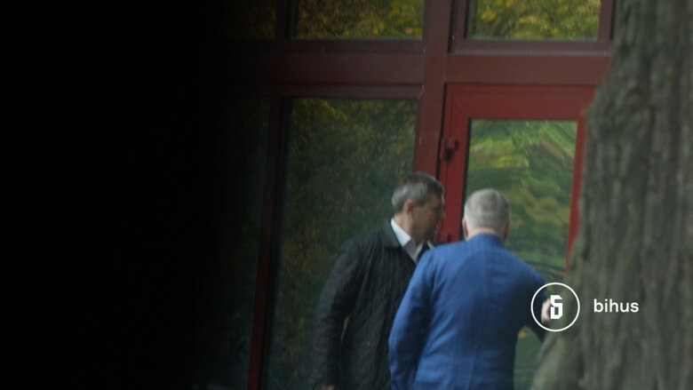 Коломойский наведался в НАБУ 03