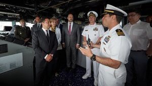 Зеленський відвідав у Чорному морі есмінець "Росс" ВМС США. ФОТО