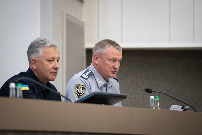 Более 500 семей получили квартиры по программе обеспечения жильем полицейских и спасателей, - Аваков 06 Более 500 семей получили квартиры по программе обеспечения жильем полицейских и спасателей, - Аваков 06