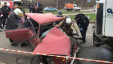 Унаслідок зіткнення вантажівки та легковика загинуло двоє людей у Полтаві, - ДСНС. ФОТОрепортаж