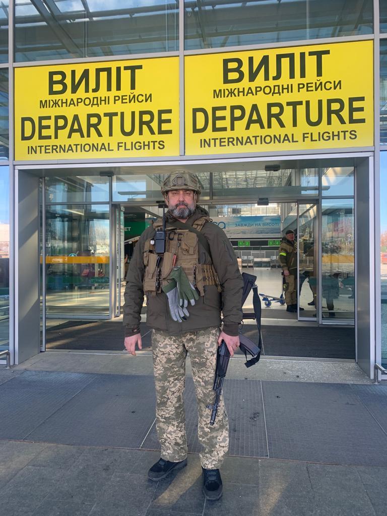 Друзенко о деле против Кривоноса: Власть не может подарить ему не самовольную защиту Жулян, а убедительную критику ее преступного бездействия накануне войны 02