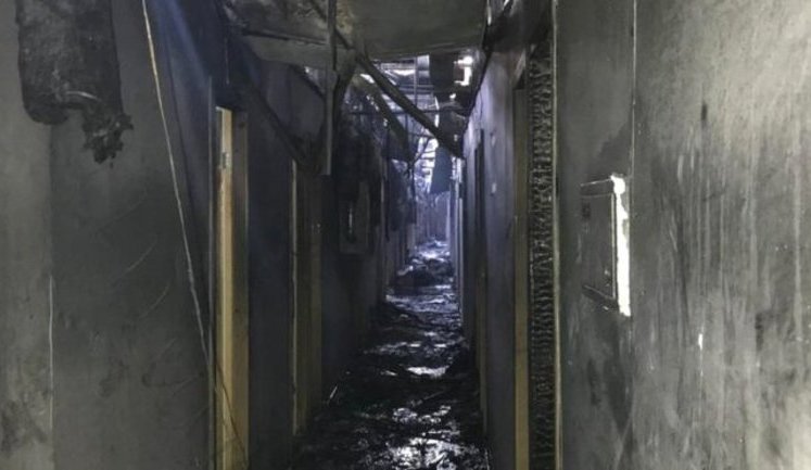 В полиции показали, как сейчас выглядит изнутри сгоревший отель в Одессе. ВИДЕО+ФОТОрепортаж