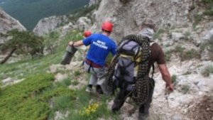 Украинский альпинист умер на Эльбрусе, - МЧС России