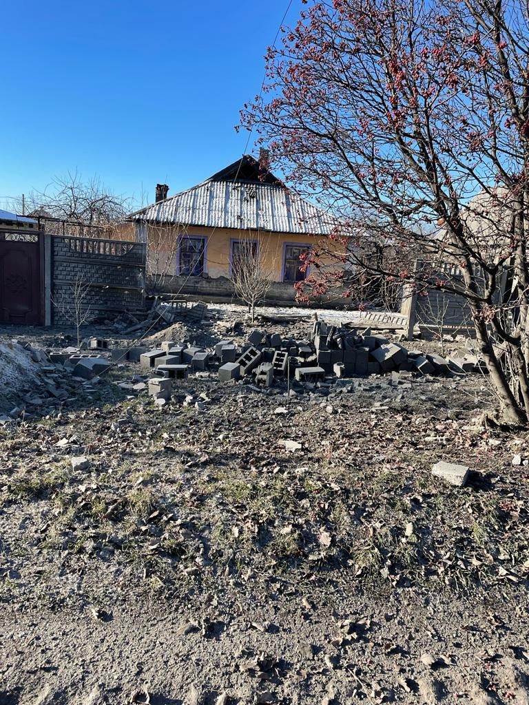 Наслідки обстрілу Костянтинівки на Донеччині 06