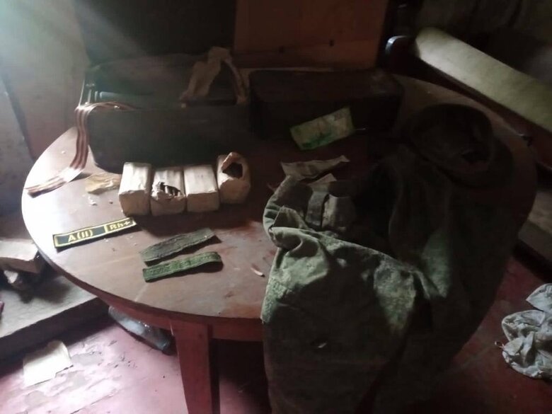 Прикордонники виявили ворожі схрони з вибухівкою на Чернігівщині 02