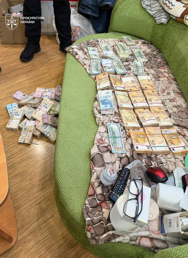 В Днепропетровской области раскрыли хищение более 14 млн грн на строительстве фортификаций