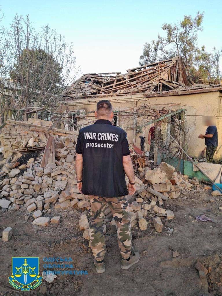 Наслідки ворожого удару по Одещині: сім поранених, один у вкрай тяжкому стані 05