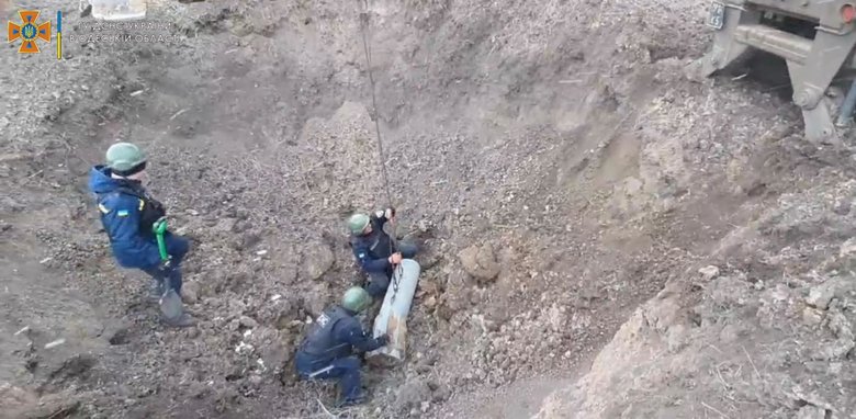 Російську авіаційну бомбу знешкодили рятувальники Одещини 03