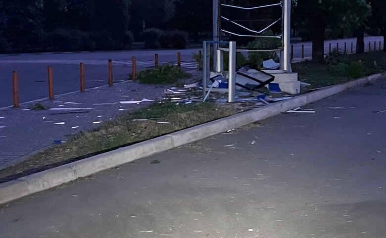 Обстріл Нікополя 30 квітня