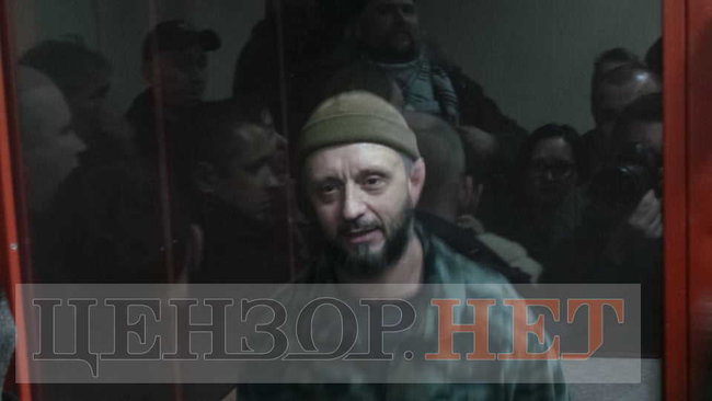 Адвокаты обвиняемого по делу об убийстве Шеремета Антоненко не успели прибыть на рассмотрение продления ареста, заседание перенесли на завтра 06