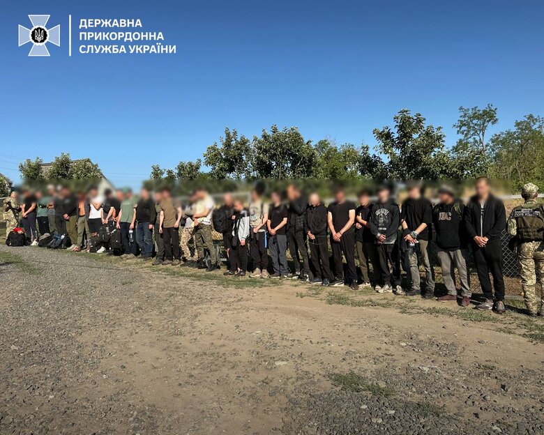 27 чоловіків намагалися потрапити до Молдови: