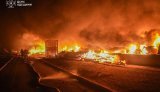 Є збиття балістики. Пошкоджено депо станції "Київ-Пасажирський", дата- та бізнес-центри і будинки, - Зеленський про нічну ворожу атаку. ФОТОрепортаж
