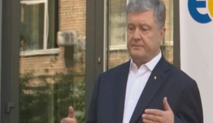 "Не надо использовать слово плагиат. Это абсолютно нормально", - Порошенко о речи Зеленского в Брюсселе. ВИДЕО