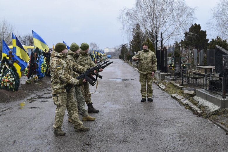 Пограничник Александр Приймак погиб, отражая вражескую атаку в Донецкой области 03