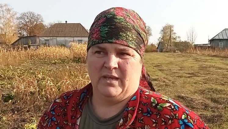 Членкиня виборчкому в селі на Чернігівщині Бутенко розповіла про масові порушення на виборах. ВIДЕО