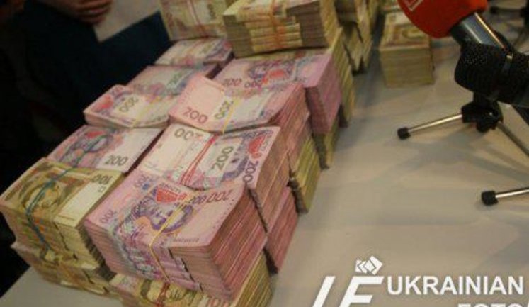 Окружение Януковича влияло на редакционную политику газеты "Вести" - медиаэксперт. ВИДЕО