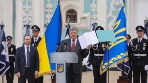 Порошенко подписал закон о Дисциплинарном уставе Нацполиции