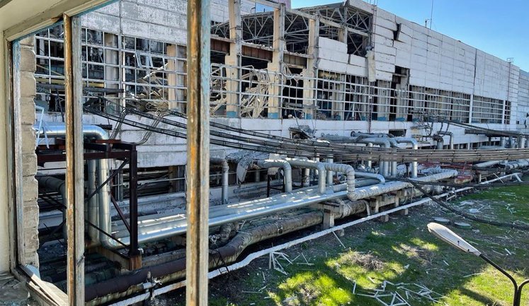 Russia destroys Kremenchuk thermal power plant with Iskander ballistic missiles, which supplied electricity to whole city. PHOTOS