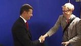 Ляшко угрожает "канадским" журналистам: Я не представляю сексменшинства в парламенте! Я тебя найду и набью морду. + ВИДЕО