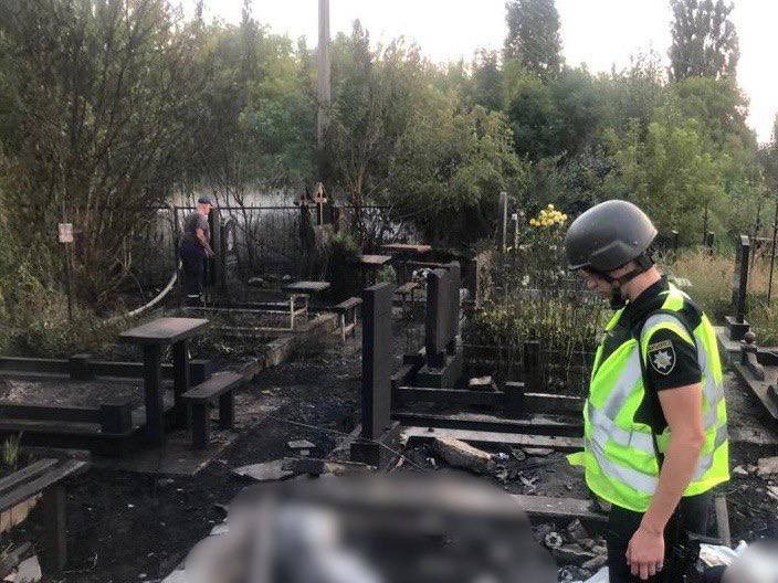 Наслідки атаки РФ на Київщину: Постраждали 3 особи, понад 6 будинків пошкоджено через падіння уламків 07