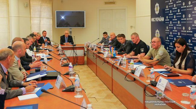 Поліція підготовлена до проведення фіналу Ліги Чемпіонів за європейськими стандартами, - Князєв 01
