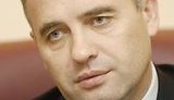 Вслед за Губским в земельных махинациях обвинили главу Госкомзема. Возбуждено уголовное дело.