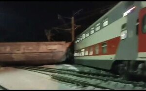 A passenger train hit a freight train Russia