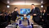Президент України Володимир Зеленський і Президент Румунії Клаус Йоханніс підписали безпекову угоду