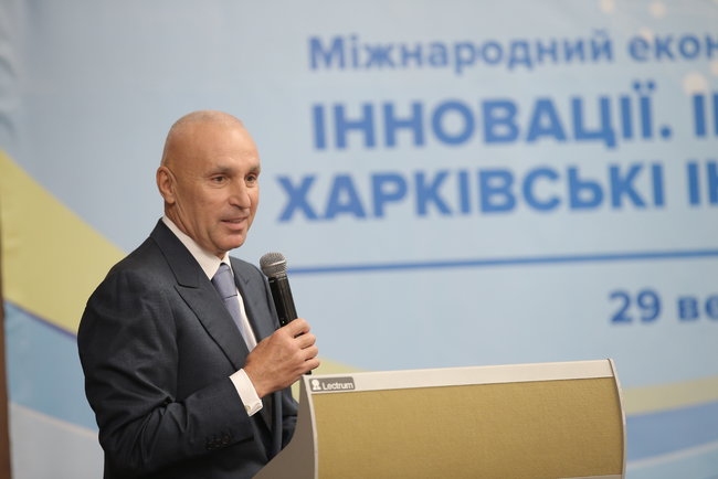 ХТЗ сохранен и опережает заявленные объемы производства, – Порошенко 02