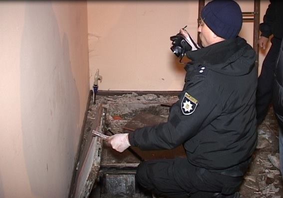 Поліція звільнила чиновника Укрзалізниці Людмирського, якого викрадачі 8 місяців утримували в заручниках заради 10 млн євро викупу, - Аваков 03 Поліція звільнила чиновника Укрзалізниці Людмирського, якого викрадачі 8 місяців утримували в заручниках заради 10 млн євро викупу, - Аваков 03