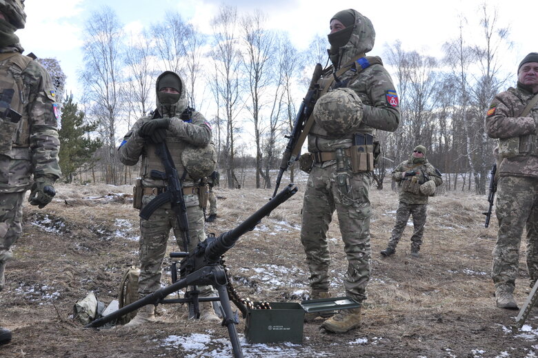 Об’єднані сили провели масштабні навчання у Чорнобильській зоні біля білоруського кордону 38