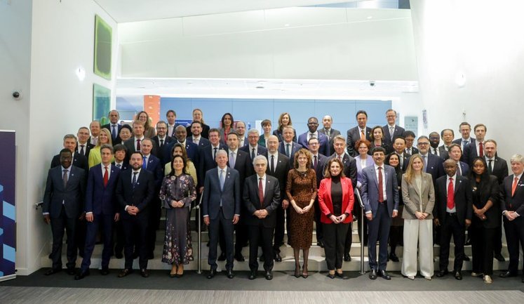 Шмигаль про результати засідання Міжнародного енергетичного агентства: Понад 600 млн євро на енергетику і домовленості щодо обладнання. ФОТО