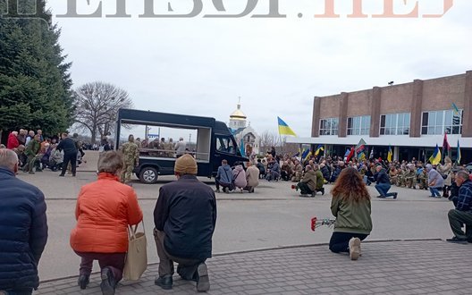 На Черкащині попрощалися з ветераном Сергієм Русіновим, який загинув під час спроби затримання поліцейськими. ВІДЕО+ФОТОрепортаж
