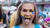 Самые яркие украинские болельщицы Евро-2012. ФОТОрепортаж