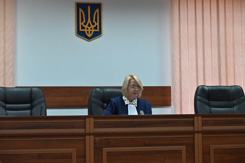 Шевченковский райсуд рассматривает ходатайство прокуратуры о продлении сроков расследования по делу полковника Червинского 01