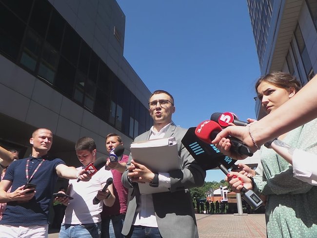 Сегодня суд рассмотрит апелляцию на домашний арест Стерненко 02