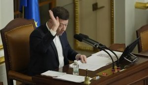 Окамура Томіо