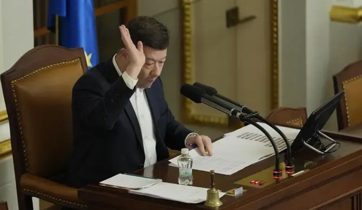 Спикером парламента Чехии избрали правого популиста Окамуру, который выступает за ограничения для беженцев из Украины