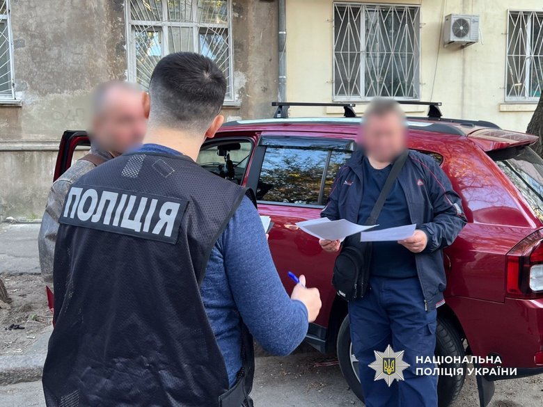 В Одесі затримали офіцера морського вишу, який вимагав гроші у студентів