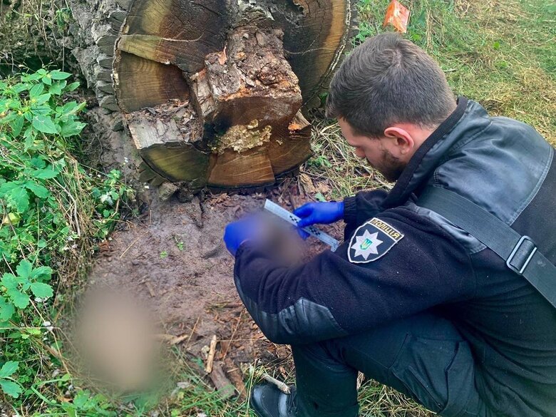 Remains of person killed by Russian occupiers were discovered in Kyiv region 02