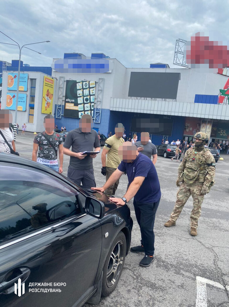 Двое работников военкоматов Донетчины задержаны на взятках за избежание мобилизации 02