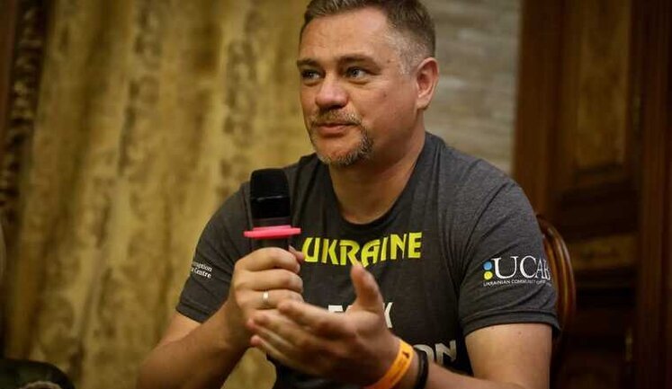 Журналист Николов сообщил о провокации и запугивании: Неизвестные мужчины ломились в его квартиру. ВИДЕО+ФОТОрепортаж