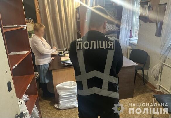 у Запоріжжі викрили працівників МСЕК і приватної клініки, які оформляли 